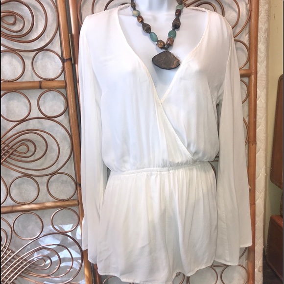 White Draped Romper w/Bell Sleeves - Picture 5 of 7